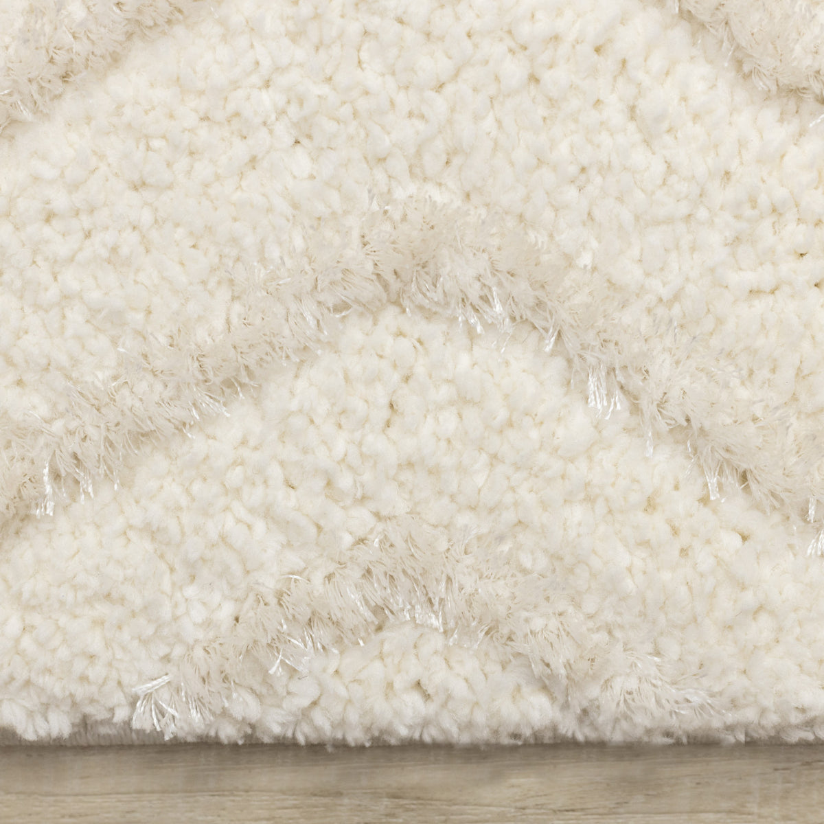 Sasha Soft Diamonds Area Rug - 8' X 11' - Cream
