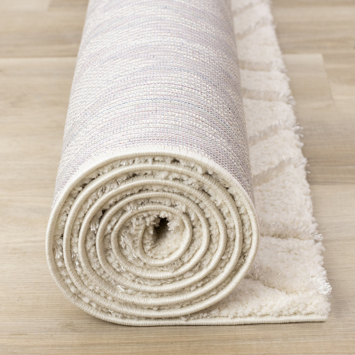 Sasha Soft Diamonds Area Rug - 8' X 11' - Cream