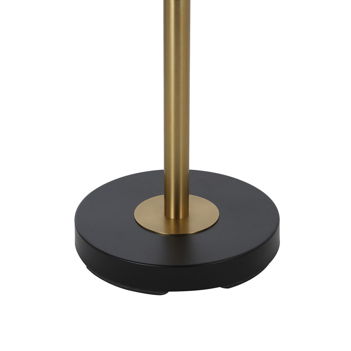 Wynn Floor Lamp - Brass/Matte Black