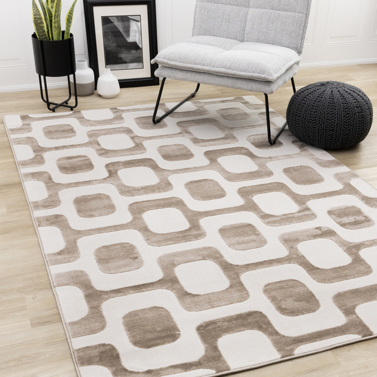 Logan Modern Vintage Area Rug - 7' X 10' - Brown/Cream