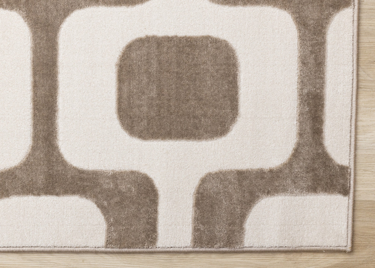 Logan Modern Vintage Area Rug - 5' X 8' - Brown/Cream