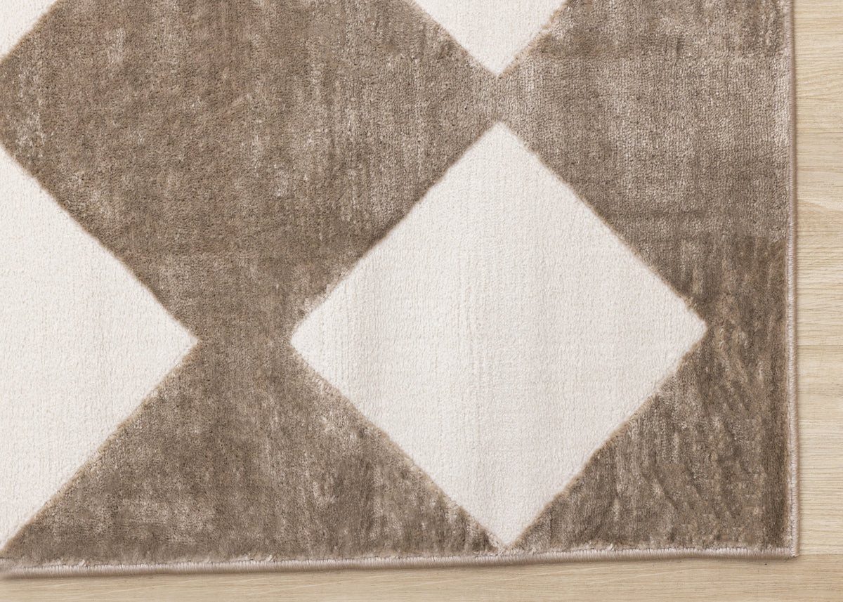 Logan Modern Diamonds Area Rug - 5' X 8' - Brown/Cream