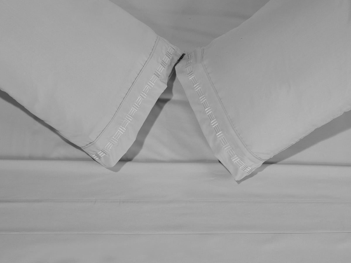 Nilus Full Sheet Set - Light Grey