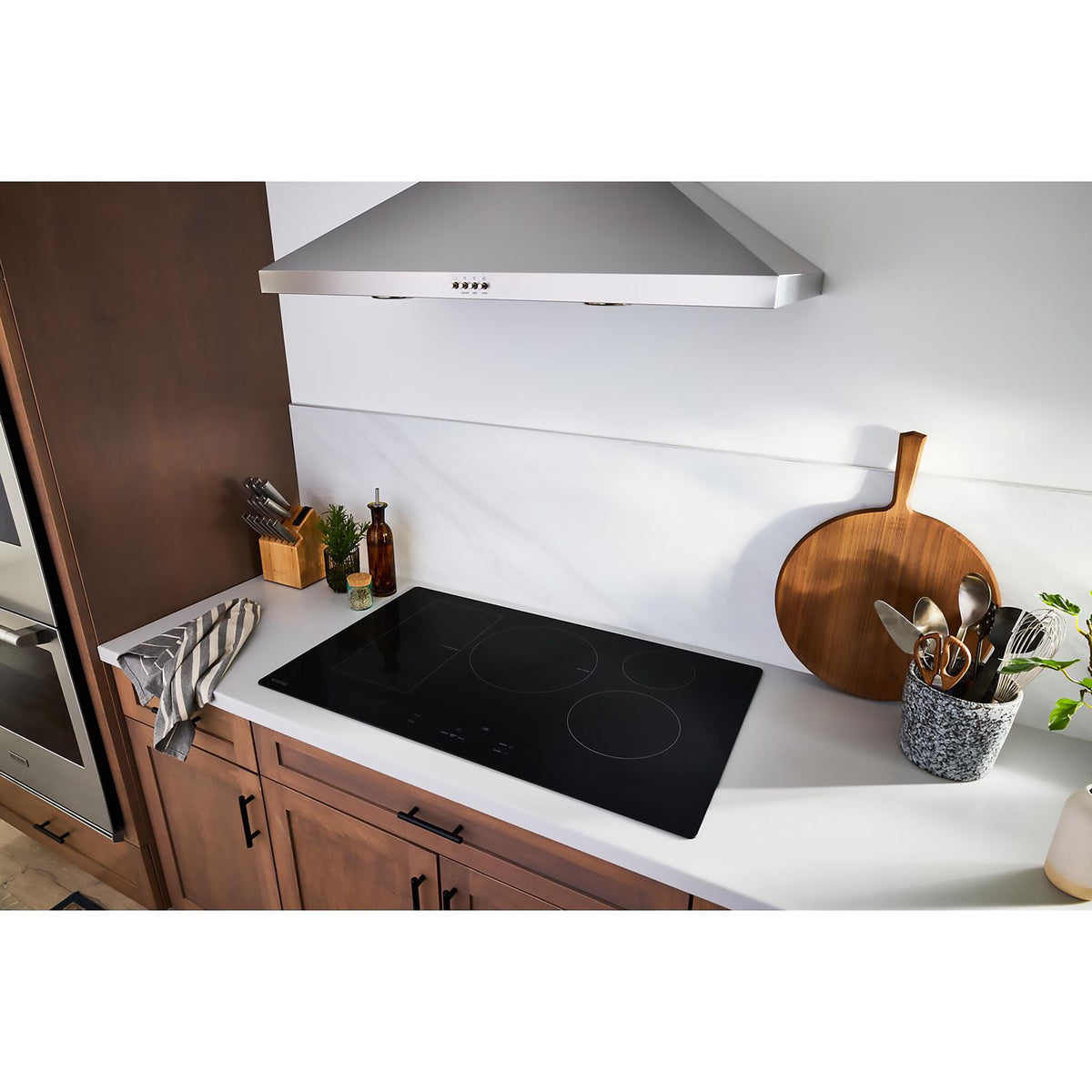 Maytag Black 36" Induction Cooktop - MCIT8036SB