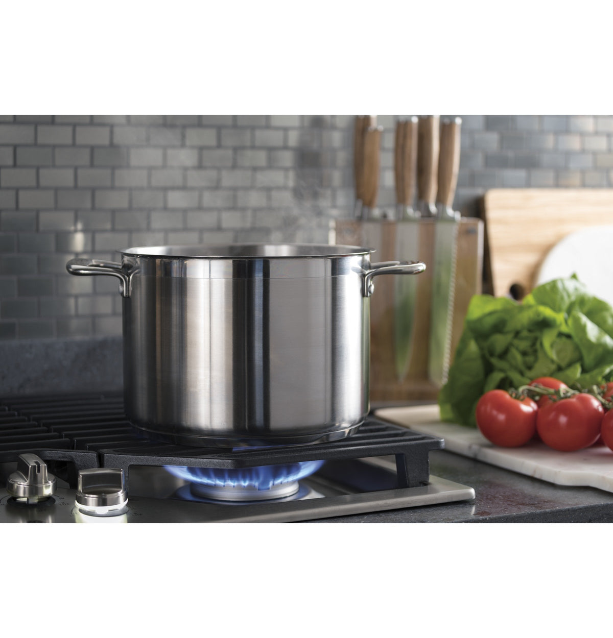 GE Profile Stainless Steel 36" Built-In Gas Cooktop - PGP9036SLSS