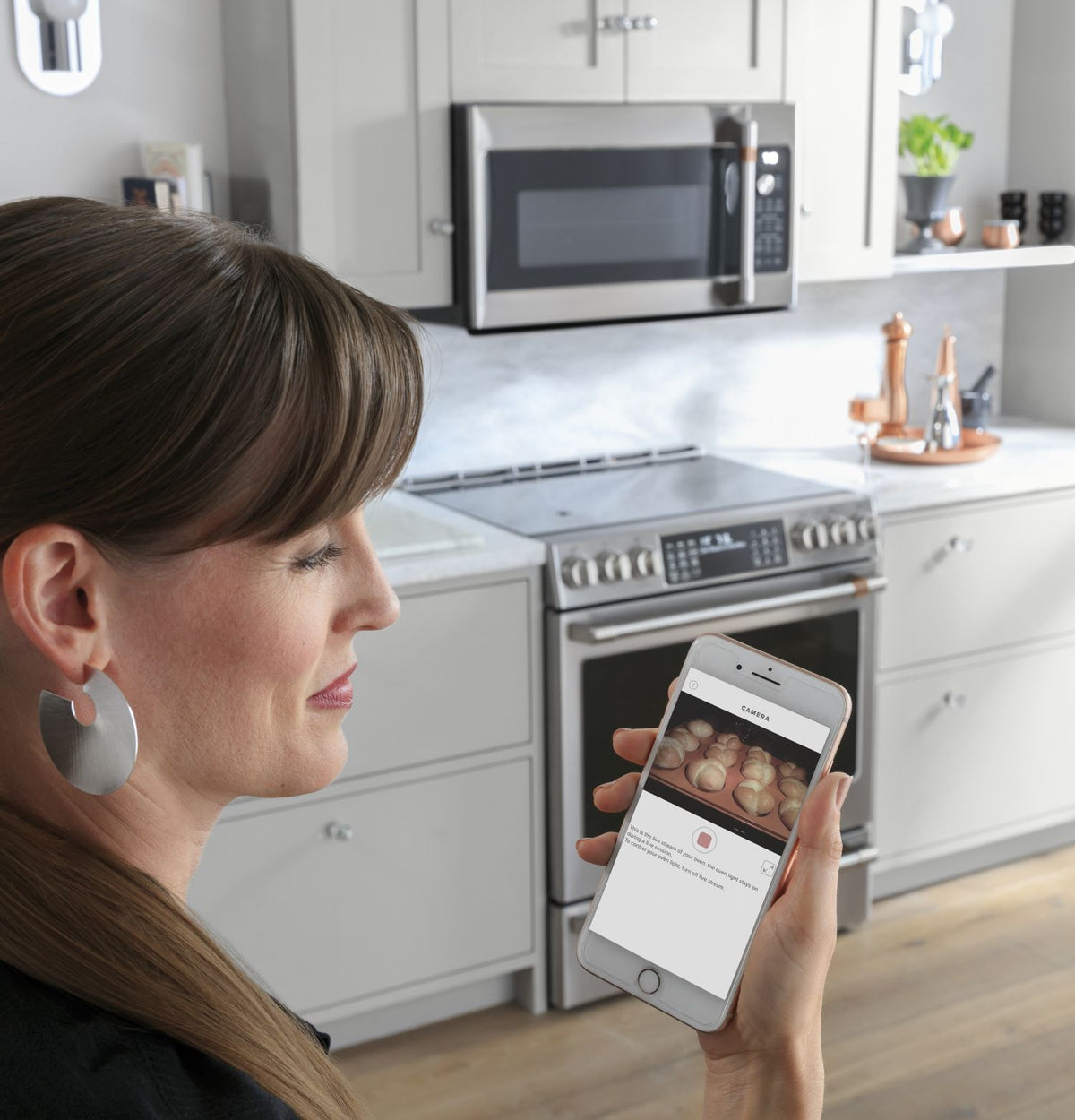 Café™ Stainless Steel 30" Smart Slide-In, Front-Control, Induction and Convection Range with In-Oven Camera (5.7 Cu. Ft) - CHS90XP2MS1