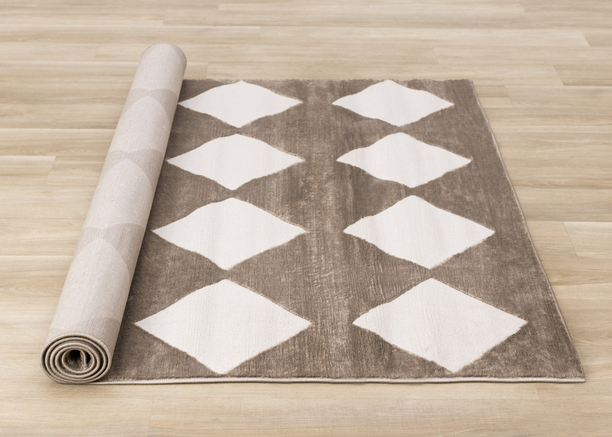 Logan Modern Diamonds Area Rug - 7' X 10' - Brown/Cream
