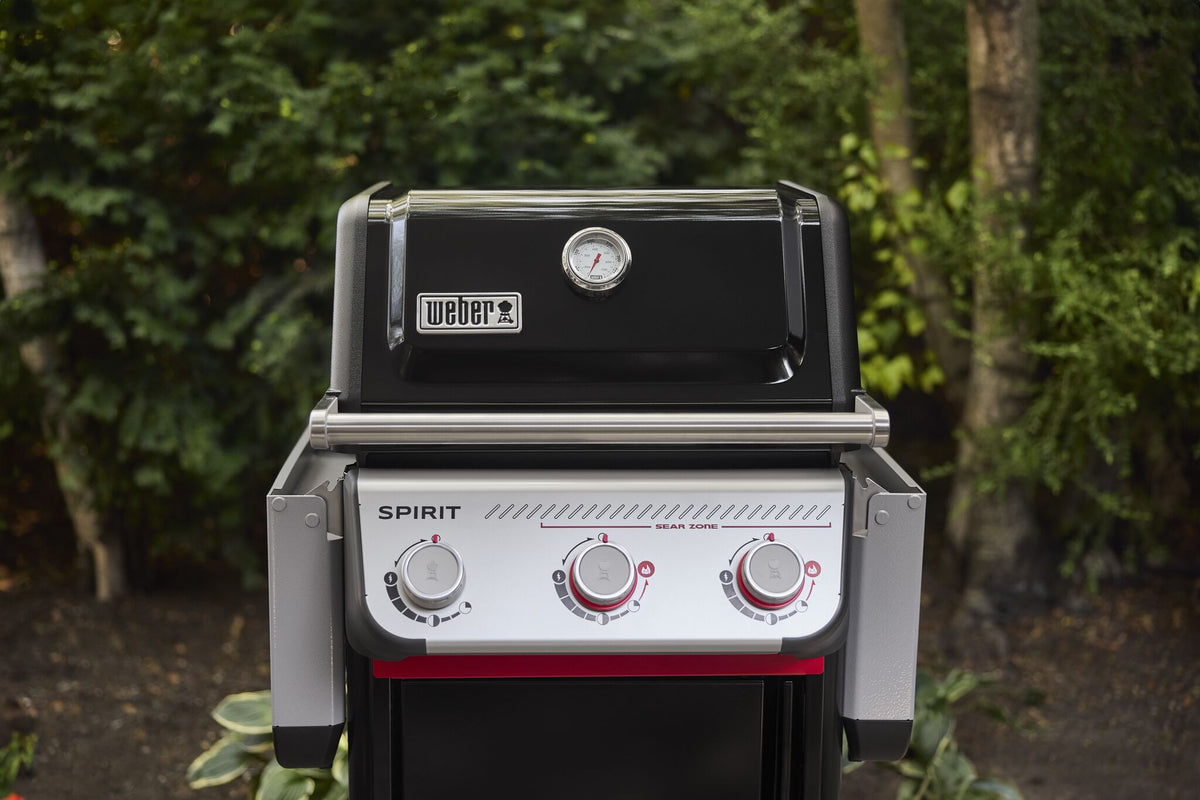 Weber Spirit E-325 Gas Grill (Liquid Propane) - 1500789