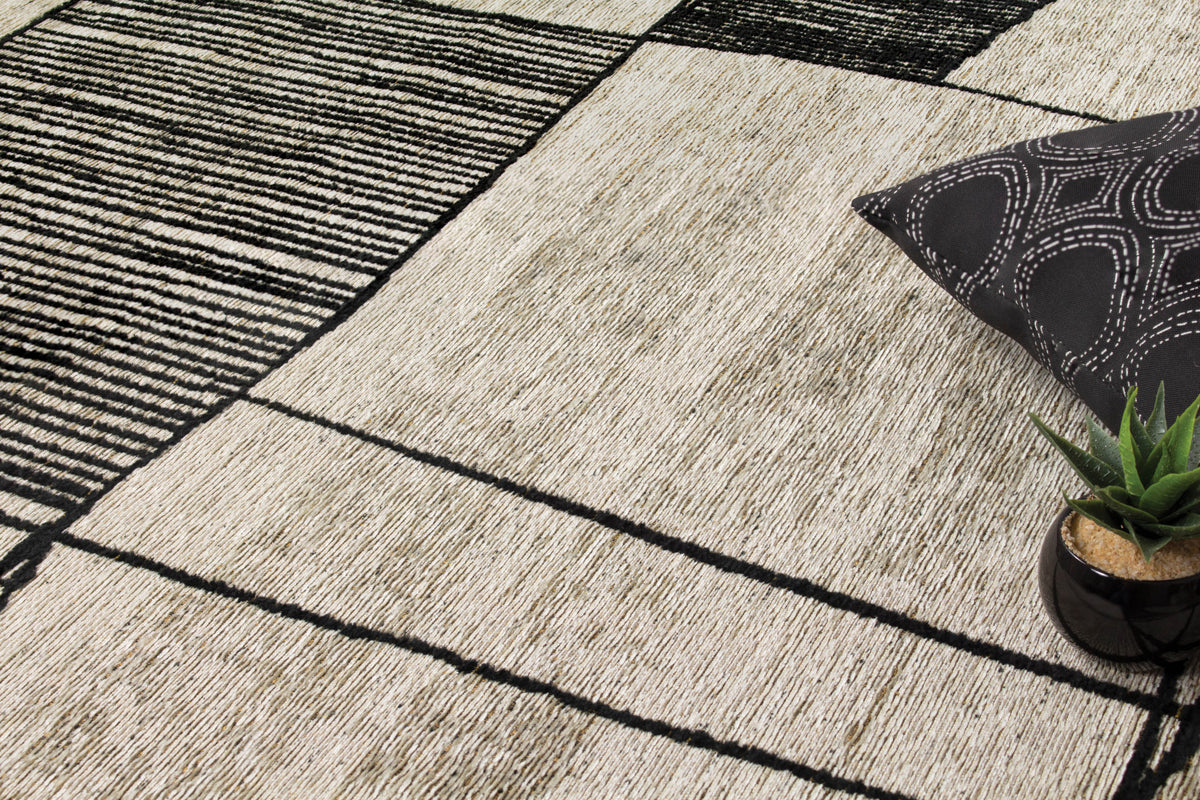 Ollie Abstract Pen Drawing Area Rug - 8' X 11' - Grey