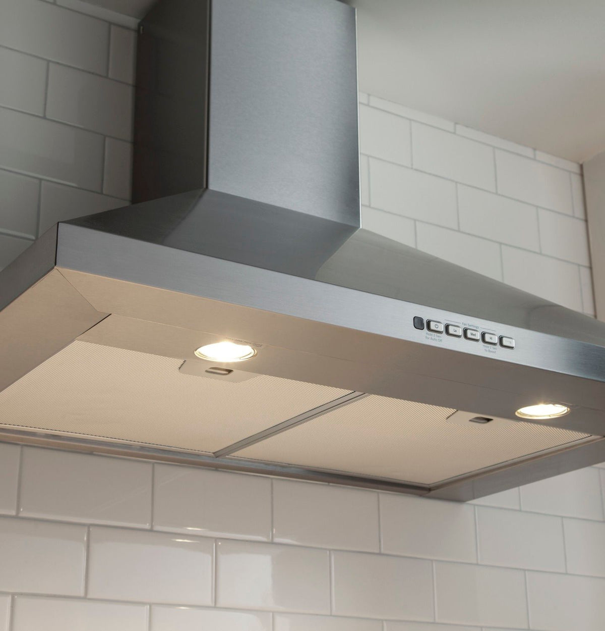 GE Stainless Steel 30" 350 CFM Wall-Mount Range Hood - JVW5301SJSSC